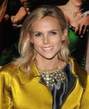 Tory Burch Profile images